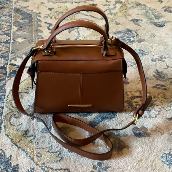 Steve Madden Handbags - Steve Madden Cognac Breese Crossbody Purse
